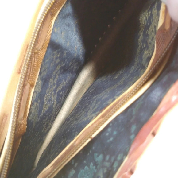 Handmade Tooled Embossed Leather Wallet 4  Compartments Brown Tan - Picture 5 of 5